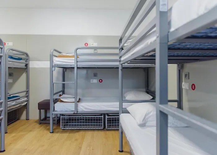Hostel Warmoes Amsterdam